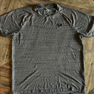 Under Armour Men's Charcoal Short Sleeve Tee Medium